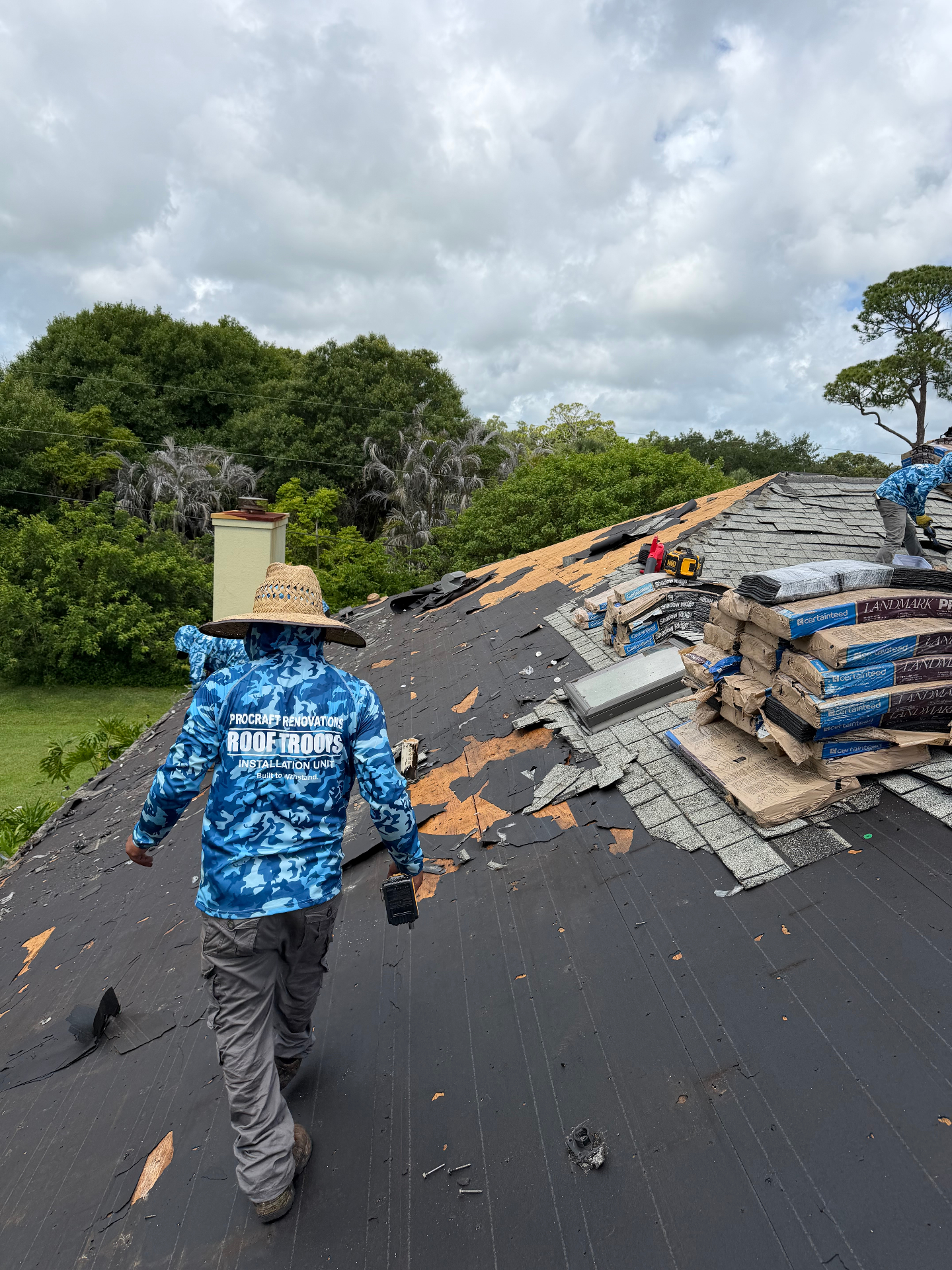 Storm and insurance roofing work in Cocoa, FL